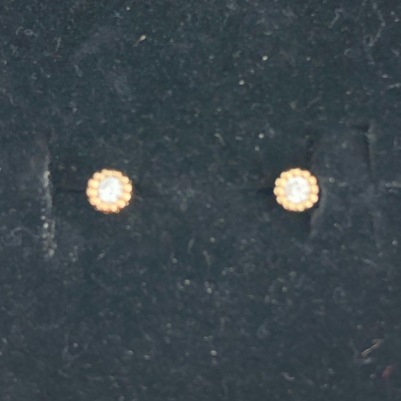 NWOT 6 PAIRS FOR $4 - Picture 3 of 7